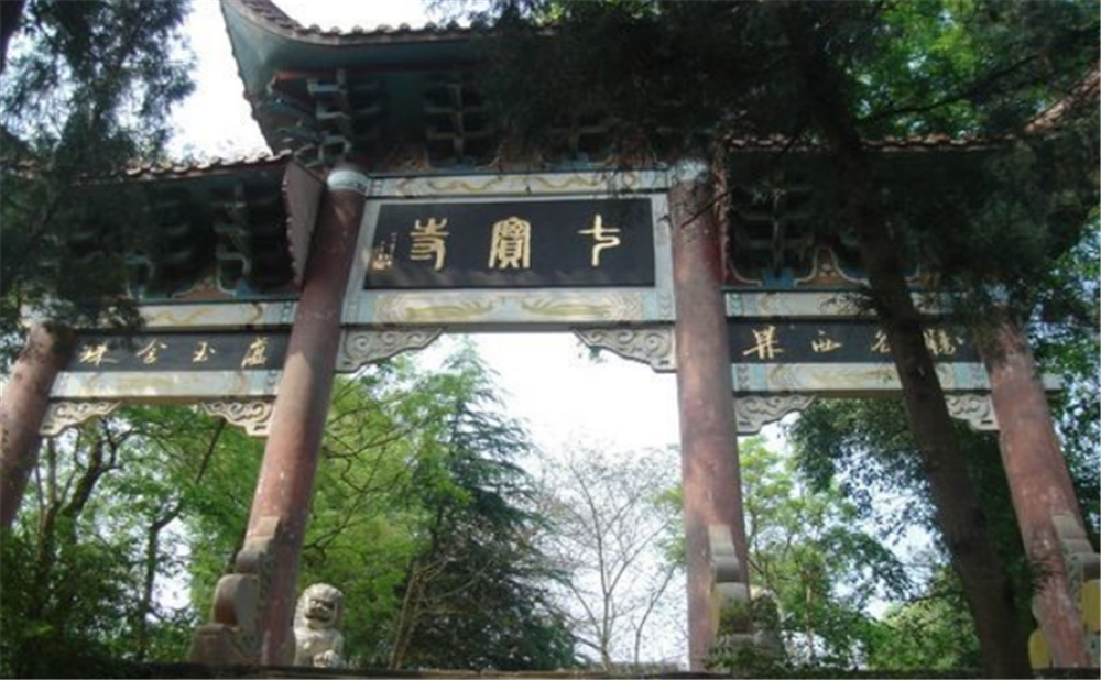 七寶寺中學(xué)學(xué)校環(huán)境怎么樣？